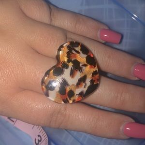 Large leopard print ring